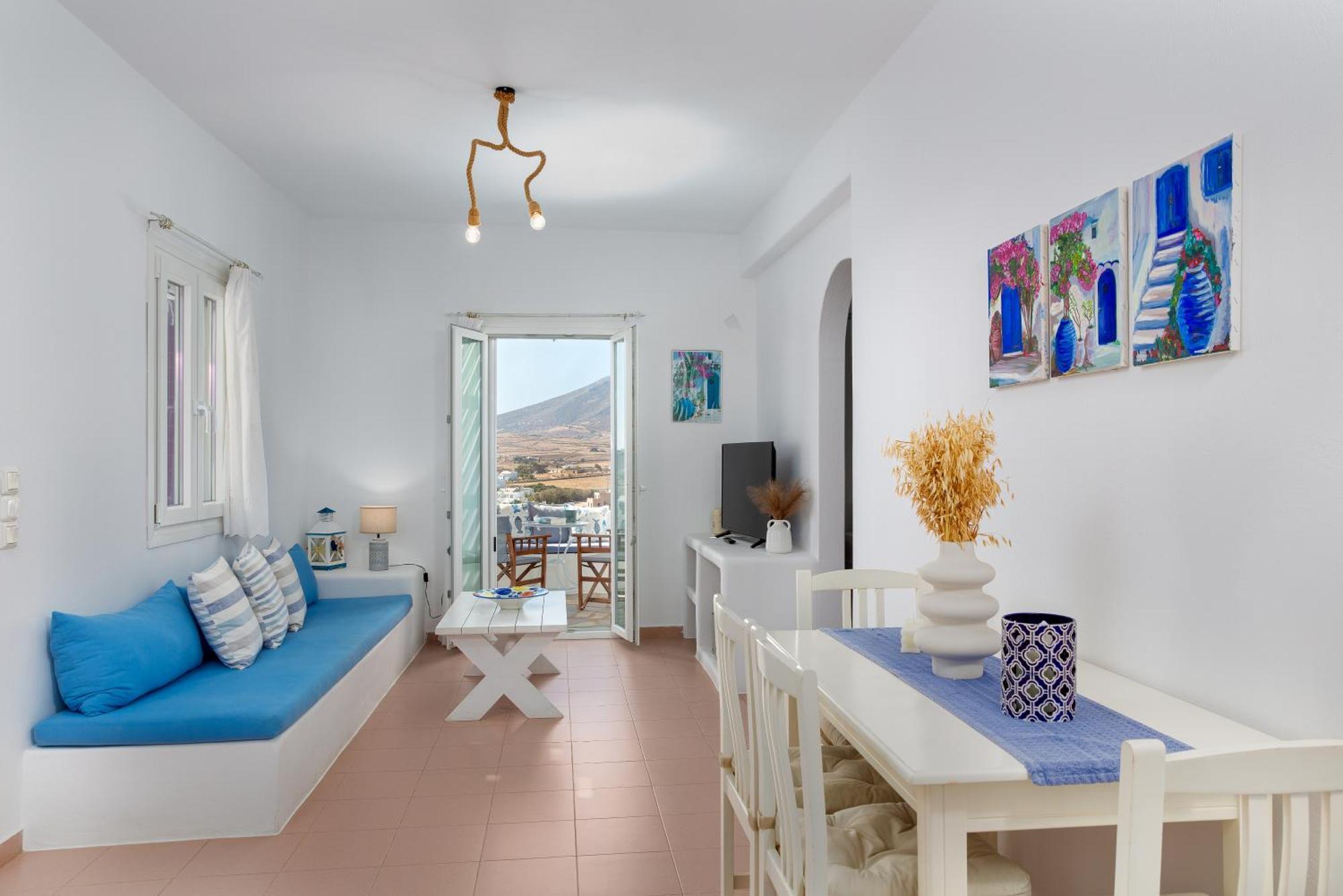 Chloe Home Piso Livadi Exterior photo