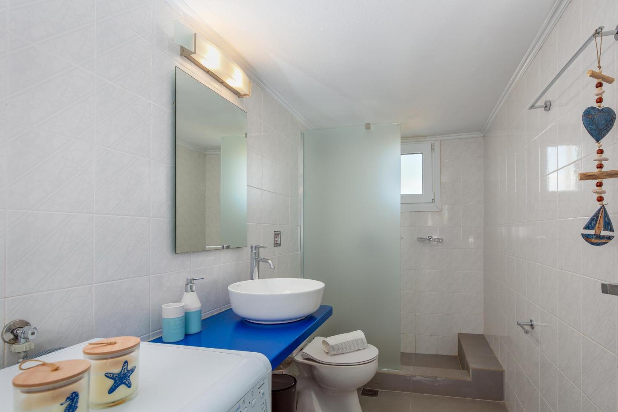 Chloe Home Piso Livadi Exterior photo