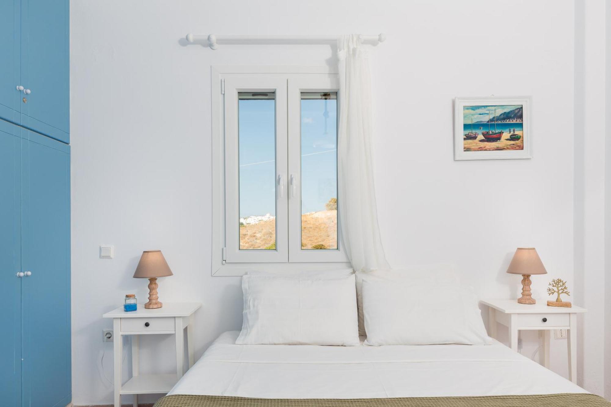 Chloe Home Piso Livadi Exterior photo
