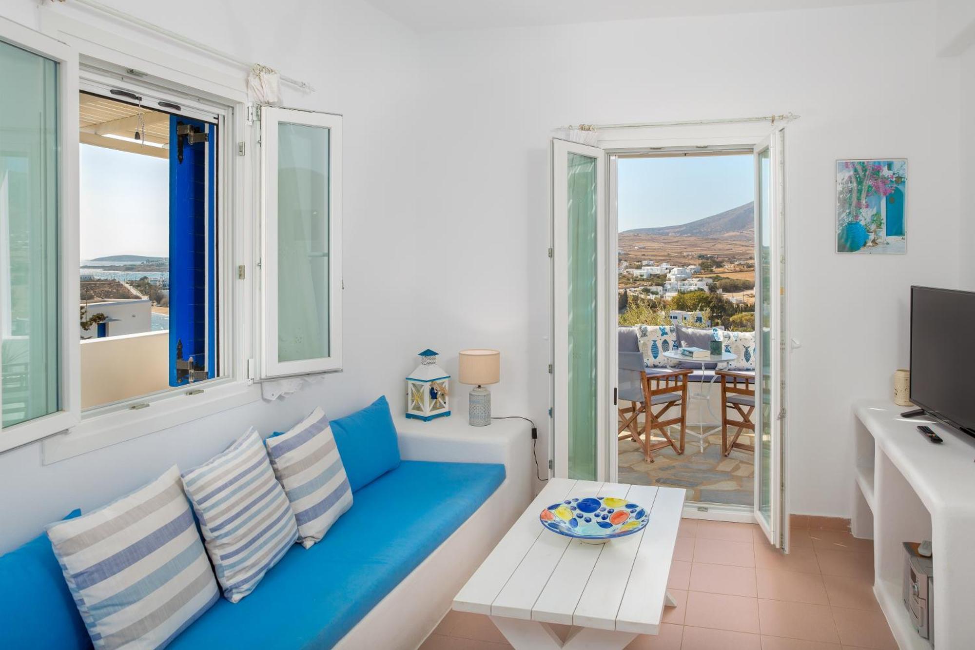 Chloe Home Piso Livadi Exterior photo